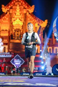 BIB: 110
                            <button type="button" onclick="openModal(22348547)" class="btn btn-primary btn-sm float-right btn-popup" data-toggle="modal" data-target=".modal-high-quality">
                        <i class="fas fa-shopping-cart"></i> Add to Cart
                    </button>
                                            <button type="button" onclick="isThisMe(22348547, true)" class="btn btn-success btn-sm float-right btn-popup btn-isme hidden" data-toggle="tooltip" data-placement="bottom" title="นี่คือรูปของคุณใช่ไหม คลิกที่นี่เพื่อเอาเข้าอัลบั้ม">
                        <i class="fas fa-plus"></i> Add to album
                    </button>
                    <button type="button" onclick="isThisMe(22348547, false)" class="btn btn-warning btn-sm float-right btn-popup btn-isnotme hidden">
                        <i class="fas fa-ban"></i> Remove from album
                    </button>